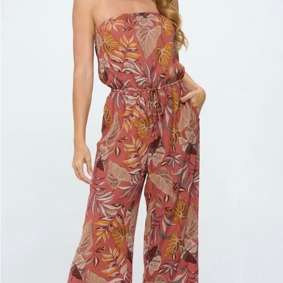 Nicolette strapless jumper, size medium - Picture 2 of 9